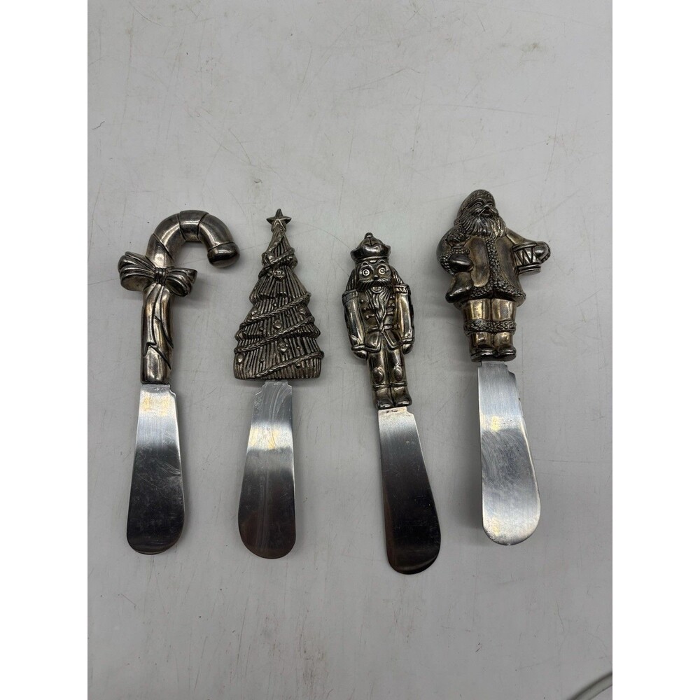 Christmas Charcuterie Spreaders 4 Holiday Wallace Silversmiths Silverplate Santa